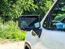 2026 GMC Sierra 1500 AT4- HUD - Premium Pkg - Preferred Pkg - Photo 11