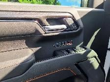 2026 GMC Sierra 1500 AT4- HUD - Premium Pkg - Preferred Pkg - Photo 18