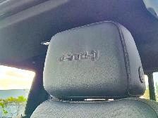 2026 GMC Sierra 1500 AT4- HUD - Premium Pkg - Preferred Pkg - Photo 35