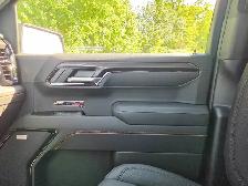 2026 GMC Sierra 1500 AT4- HUD - Premium Pkg - Preferred Pkg - Photo 43