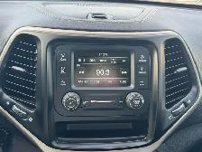 2015 Jeep Cherokee Sport - Photo 12