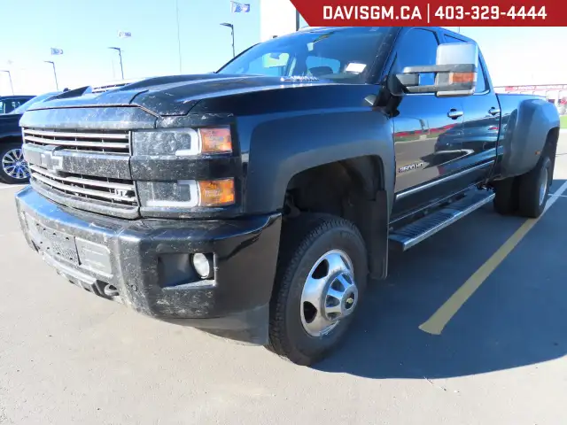 2017 Chevrolet Silverado 3500HD LTZ 4WD Crew Cab Long Box LTZ