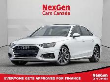 2023 Audi A4 Sedan Komfort / LEATHER / SUNROOF / HEATED SEATS/ W