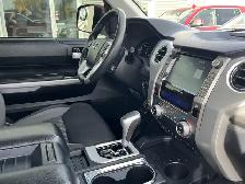 2020 Toyota Tundra SR5 TRD OFF ROAD DOUBLE CAB I-FORCE V8 4X4/NA - Photo 44