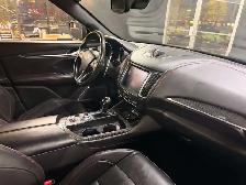 2017 Maserati Levante - Photo 8