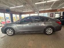 2017 Nissan Altima SV