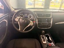 2017 Nissan Altima SV - Photo 13
