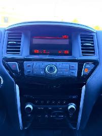 2015 Nissan Pathfinder S 4dr SUV 4WD (3.5L 6cyl CVT) - Photo 22