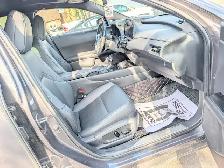 2024 Lexus UX 250h AWD F-sport | Sun-roof! | Heated seats! | Per - Photo 14