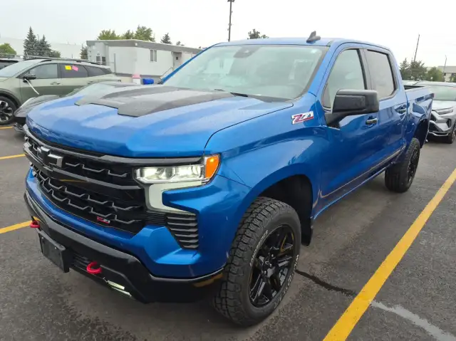 2022 Chevrolet Silverado 1500 LT Trail Boss Crew Cab Short Box 4