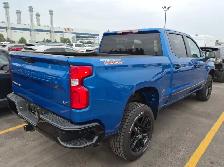 2022 Chevrolet Silverado 1500 LT Trail Boss Crew Cab Short Box 4 - Photo 2