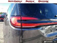 2022 Chrysler Pacifica TOURING L | LEATHER | NAVIGATION | 360 CA - Photo 11