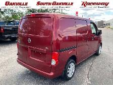 2018 Nissan NV200 SV | GPS NAVI | NO ACCIDENTS | PARKING CAMERA - Photo 3
