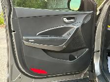 2017 Hyundai Santa Fe Sport | ONE OWNER | NO ACCIDENTS | AWD - Photo 13