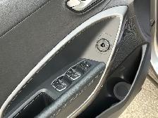 2017 Hyundai Santa Fe Sport | ONE OWNER | NO ACCIDENTS | AWD - Photo 14