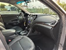2017 Hyundai Santa Fe Sport | ONE OWNER | NO ACCIDENTS | AWD - Photo 23