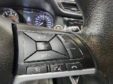 2017 NISSAN ROGUE SV - Photo 16