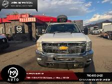2013 Chevrolet Silverado 3500HD 4WD Crew Cab 9 FT Flat Bed - Onl - Photo 2
