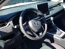 2024 Toyota RAV4 LE GENUINE | LE PACKAGE | GAS | AUTOMATIC |... - Photo 9
