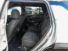 2027 Chevrolet Equinox AWD LT - Photo 31