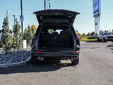 2027 Chevrolet Traverse LT - Photo 14