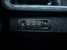 2027 Chevrolet Traverse LT - Photo 19