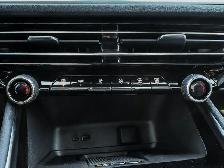 2027 Chevrolet Traverse LT - Photo 28