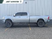 2023 Ram 3500 Laramie Laramie 4x4 Crew Cab 8&amp.apos. Box - Photo 3