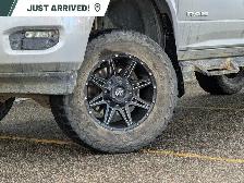 2023 Ram 3500 Laramie Laramie 4x4 Crew Cab 8&amp.apos. Box - Photo 9