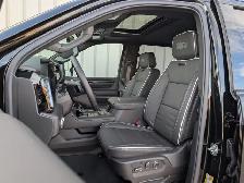 2026 GMC Sierra 2500HD AT4X Crew Cab Standard Box 4-Wheel Drive - Photo 11