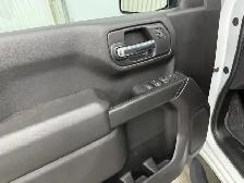 Chevrolet Silverado 1500 Custom 4x4 2024 à vendre - Photo 13