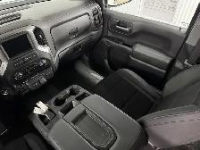 Chevrolet Silverado 1500 Custom 4x4 2024 à vendre - Photo 18