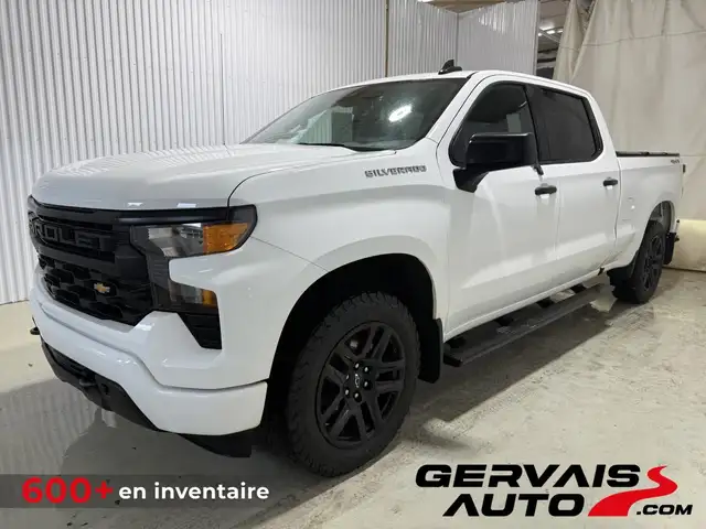 Chevrolet Silverado 1500 Custom 4x4 Crew Cab 2023 à vendre