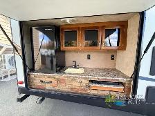 2016 Prime Time RV LaCrosse 329BHT - Photo 3
