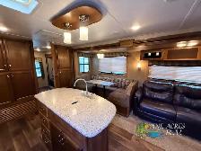 2016 Prime Time RV LaCrosse 329BHT - Photo 10