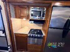 2016 Prime Time RV LaCrosse 329BHT - Photo 17