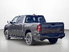 2027 Ram 1500 Express Night Edition Crew 4x4 3.0L Bucket Seats - Photo 3