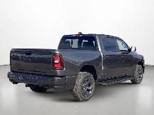 2027 Ram 1500 Express Night Edition Crew 4x4 3.0L Bucket Seats - Photo 5