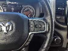 2027 Ram 1500 Express Night Edition Crew 4x4 3.0L Bucket Seats - Photo 19