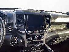 2027 Ram 1500 Express Night Edition Crew 4x4 3.0L Bucket Seats - Photo 22