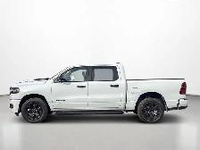 2027 Ram 1500 Express Night Edition Crew 4x4 3.0L Bucket Seats - Photo 2
