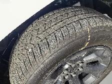 2027 Ram 1500 Express Night Edition Crew 4x4 3.0L Bucket Seats - Photo 10
