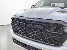 2027 Ram 1500 Express Night Edition Crew 4x4 3.0L Bucket Seats - Photo 12