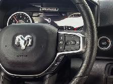 2027 Ram 1500 Express Night Edition Crew 4x4 3.0L Bucket Seats - Photo 19