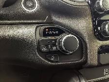 2027 Ram 1500 Express Night Edition Crew 4x4 3.0L Bucket Seats - Photo 21