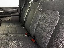 2027 Ram 1500 Express Night Edition Crew 4x4 3.0L Bucket Seats - Photo 26