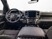 2027 Ram 1500 Express Night Edition Crew 4x4 3.0L Bucket Seats - Photo 27