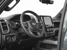 2027 Ram 1500 Express Black Edition Crew 4x4 Bucket Seats Black - Photo 11