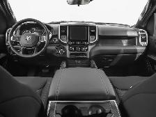 2027 Ram 1500 Express Black Edition Crew 4x4 Bucket Seats Black - Photo 20