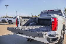 2026 GMC Sierra 3500HD Denali - Photo 8